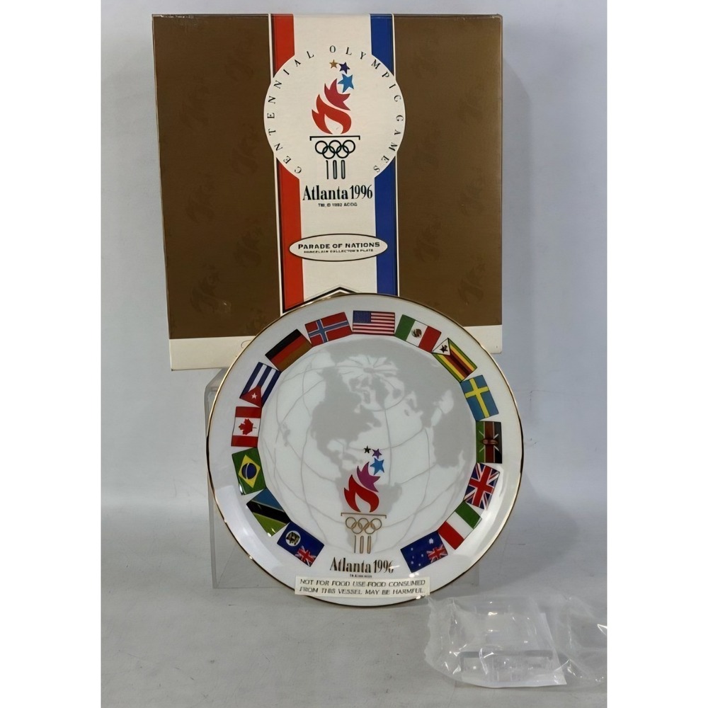 Atlanta 1996 Olympic Games Parade of Nations Hallmark Collector Plate QHC8194